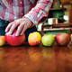 Illustration for article titled Why Your Supermarket Only Sells 5 Kinds Of Apples